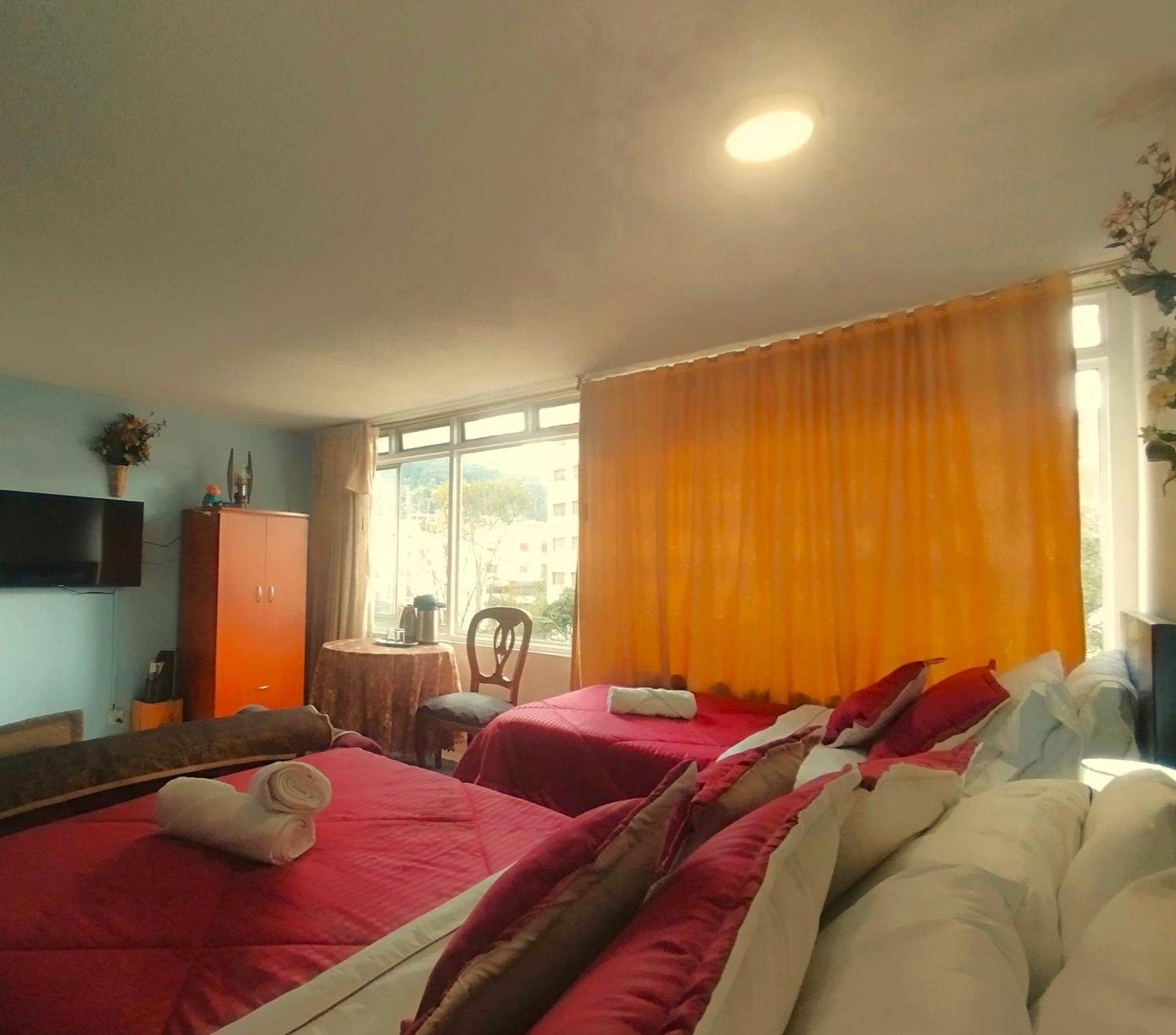 La Candelaria Centro Historico - Cozy Room โบโกตา ภายนอก รูปภาพ